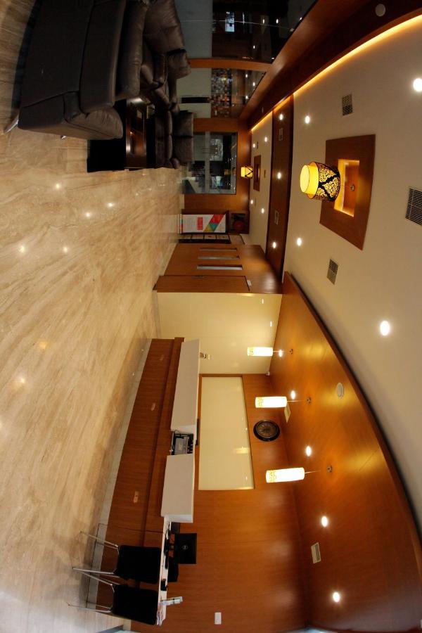 ホテル Rathna Residency セーラム エクステリア 写真